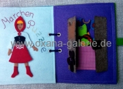 Oxana-Galerie.de Weitere Filzkunst Spielbuch Puppe Kleidung
